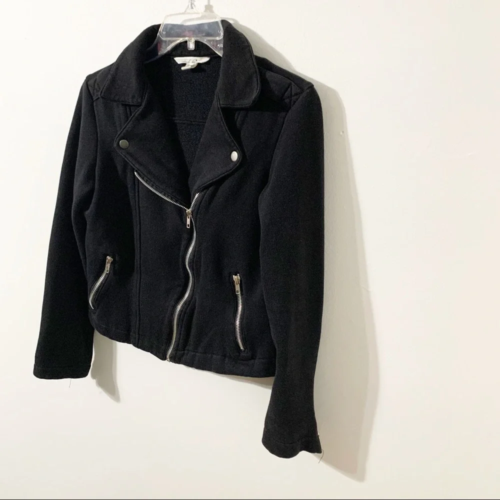 Derek Heart Asymmetrical Zipped Cropped Jersey Knit Moto Style Jacket Black⚫️ ⚪️
